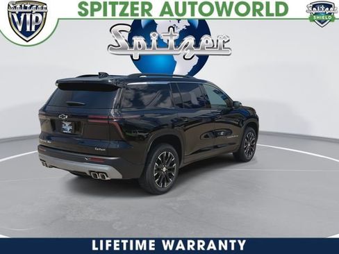 New 2026 Chevrolet Traverse LT w/ Sun and Wheel Package AWD/4WD image 8