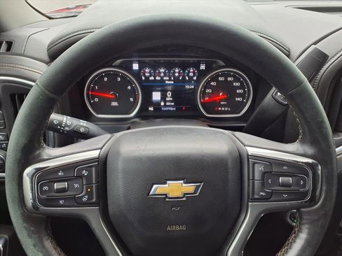 Used 2022 Chevrolet Silverado 2500 LTZ w/ LTZ Plus Package image 27