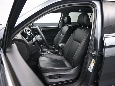 Used 2022 Volkswagen Tiguan SE AWD/4WD image 20