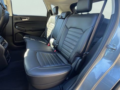 Certified 2024 Ford Edge SEL w/ Convenience Package image 17
