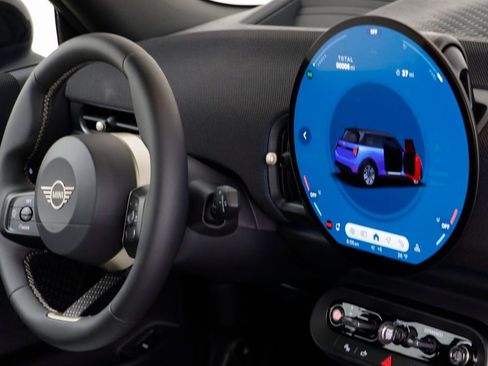 New 2026 MINI Cooper 2-Door Hardtop FWD image 19