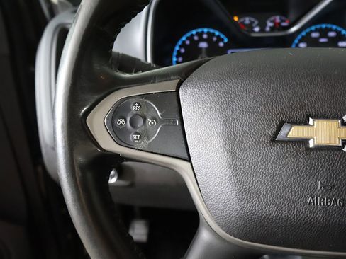 Used 2017 Chevrolet Colorado Z71 RWD image 33