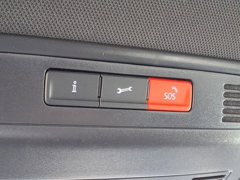 Used 2024 Volkswagen Jetta Sport image 23