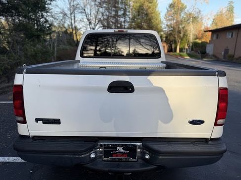 Used 2000 Ford F250 Lariat image 6