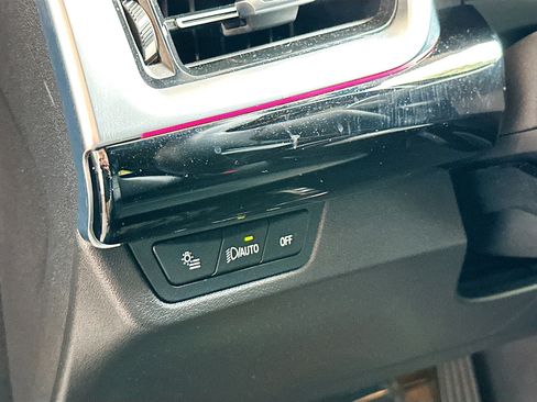 Certified 2023 BMW X1 xDrive28i w/ Convenience Package image 9