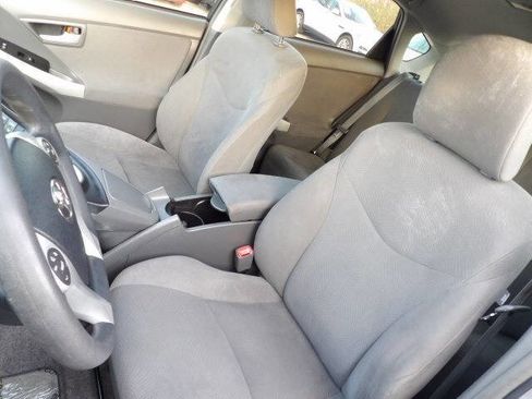 Used 2011 Toyota Prius Two image 18