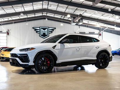 Used 2022 Lamborghini Urus