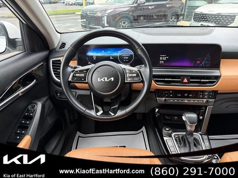 Certified 2024 Kia Seltos EX AWD/4WD image 23