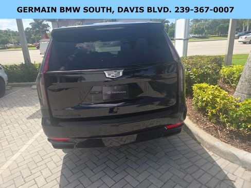 Used 2023 Cadillac Escalade Sport Platinum w/ LPO, ONYX Package image 14