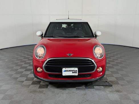 Used 2019 MINI Cooper 2-Door Hardtop FWD image 6