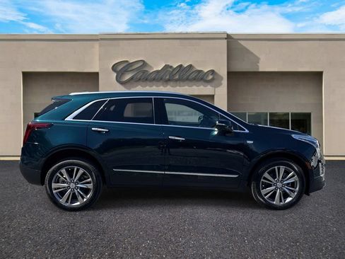 New 2026 Cadillac XT5 Premium Luxury w/ Driver Assist Package FWD image 2