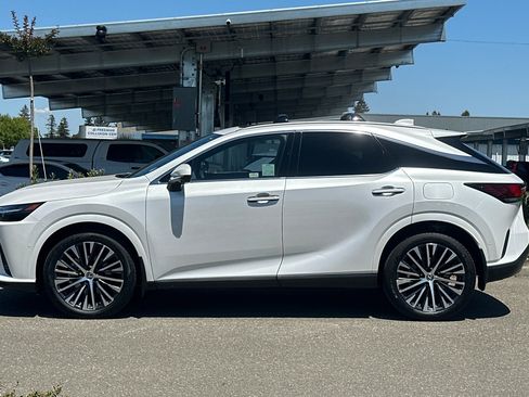 Used 2024 Lexus RX 350 image 7