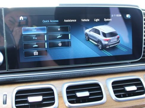 Used 2023 Mercedes-Benz GLE 450 4MATIC w/ AMG Line Exterior image 30