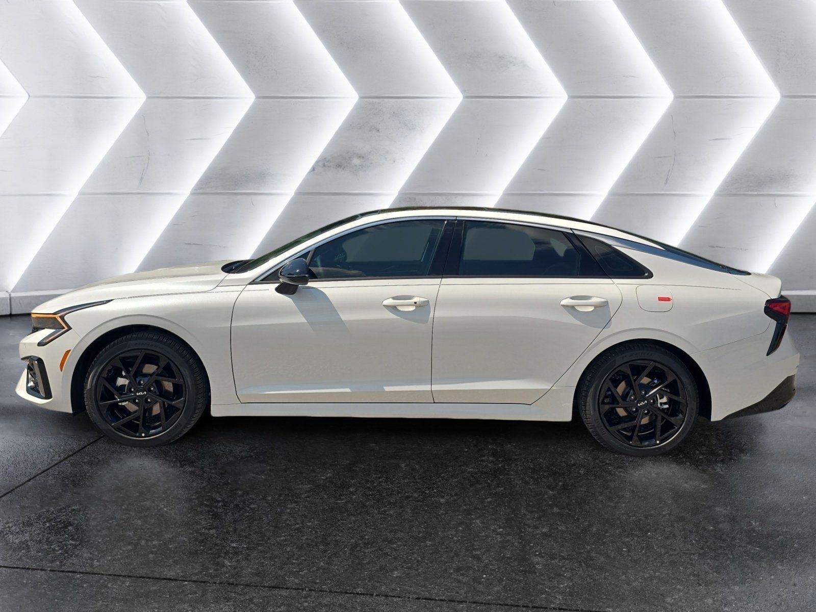 New 2027 Kia K5 GT-Line image 2