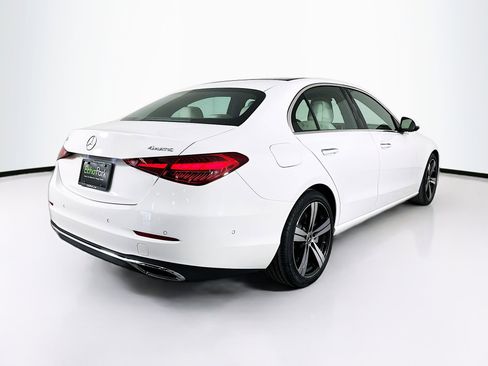 Used 2025 Mercedes-Benz C 300 4MATIC Sedan image 9