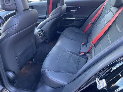 Certified 2025 Mercedes-Benz C 43 AMG 4MATIC Sedan image 40