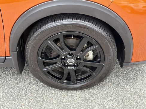 Used 2021 Nissan Kicks SR w/ SR Premium Package FWD image 12