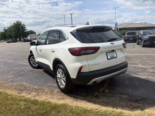 Certified 2023 Ford Escape Active w/ Tech Pack #2 AWD/4WD image 5