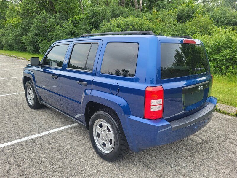 Used 2009 Jeep Patriot Sport FWD image 4