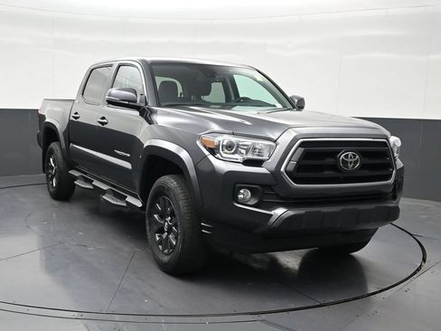 Used 2023 Toyota Tacoma SR5 w/ Technology Package RWD image 8
