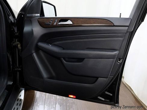Used 2013 Mercedes-Benz ML 350 4MATIC image 33