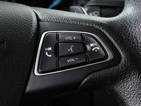 Used 2017 Ford Escape SE image 34