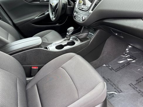 Used 2023 Chevrolet Malibu LT w/ Driver Confidence Package FWD image 14