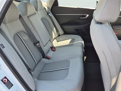 Used 2020 Hyundai Sonata SEL w/ Convenience Package FWD image 15