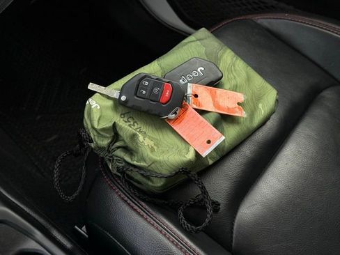 Used 2021 Jeep Wrangler Unlimited Rubicon w/ Dual Top Group image 4