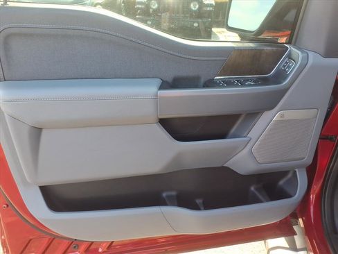 Used 2022 Ford F150 Lariat w/ Max Trailer Tow Package image 24