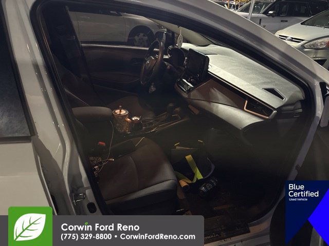 Used 2022 Toyota Corolla LE w/ Carpet Mat Package (TMS) FWD image 12