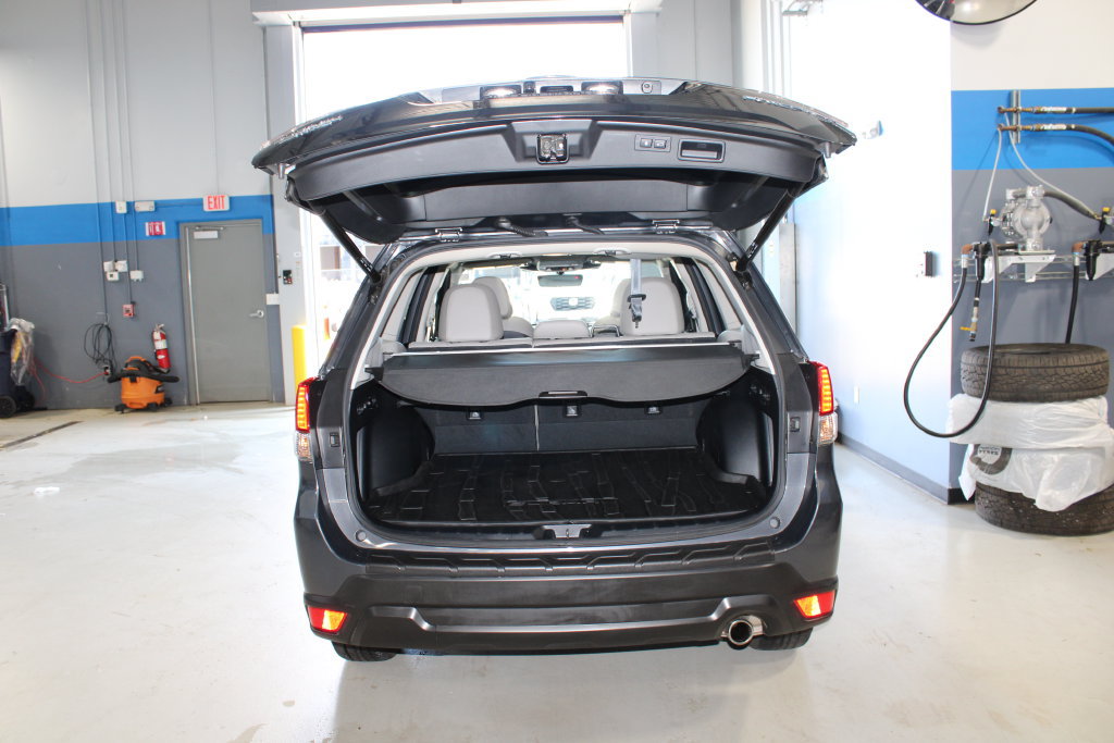 Used 2023 Subaru Forester Limited AWD/4WD image 28