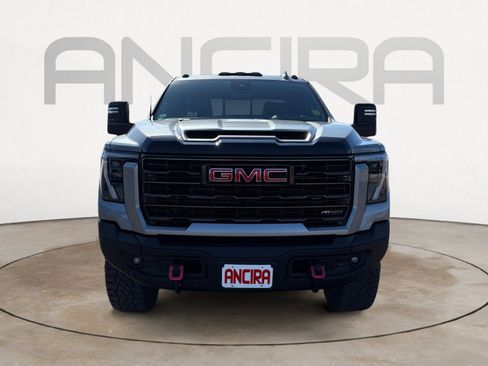 Used 2024 GMC Sierra 2500 AT4X w/ AT4X AEV Edition image 5
