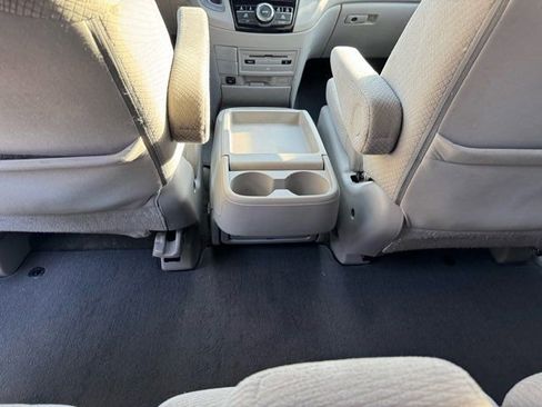 Used 2016 Honda Odyssey SE image 26