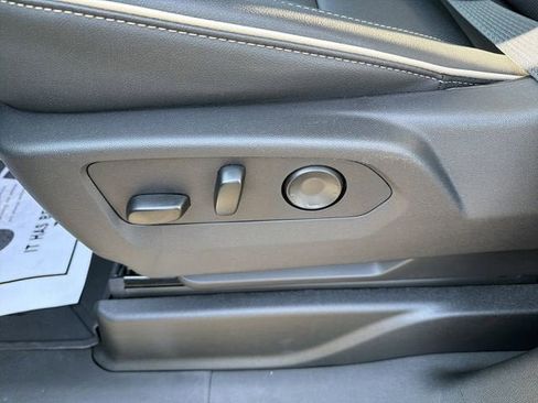 New 2026 Chevrolet Tahoe Premier w/ Sun And Tow Package AWD/4WD image 17