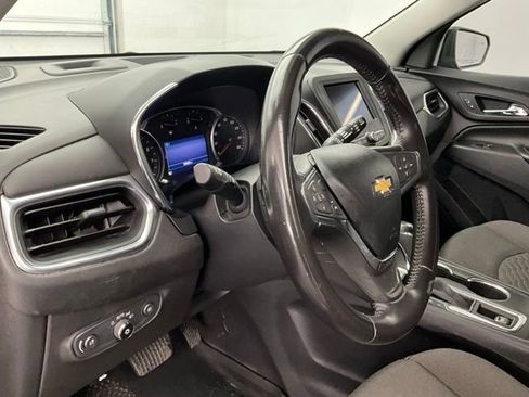 Used 2021 Chevrolet Equinox LT image 16