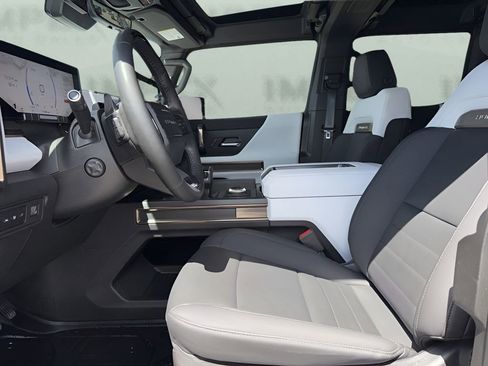 Used 2024 GMC Hummer EV 3X AWD/4WD image 17
