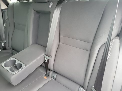 Used 2023 Nissan Rogue S image 15