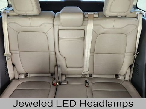 Used 2022 Lincoln Corsair Reserve w/ Equipment Group 201A image 17