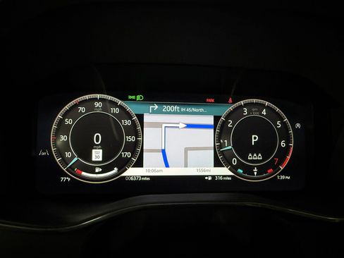 Used 2025 Jaguar F-PACE R-Dynamic S AWD/4WD image 18