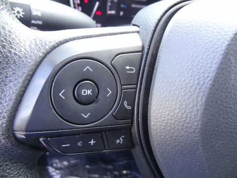 Certified 2024 Toyota RAV4 XLE FWD image 18