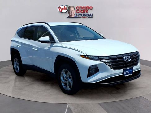 Certified 2023 Hyundai Tucson SEL AWD/4WD image 7