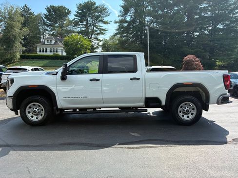 Used 2024 GMC Sierra 2500 Pro w/ 1SA Pro Safety Plus Package AWD/4WD image 10