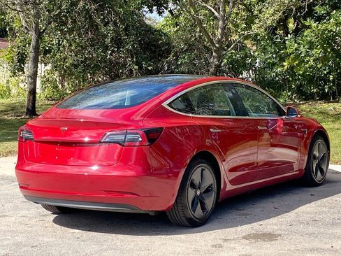 Used 2018 Tesla Model 3 Long Range image 7