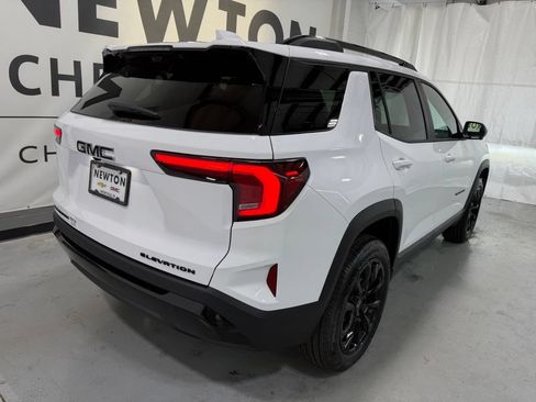 New 2026 GMC Terrain Elevation w/ Elevation Premium Package FWD image 31