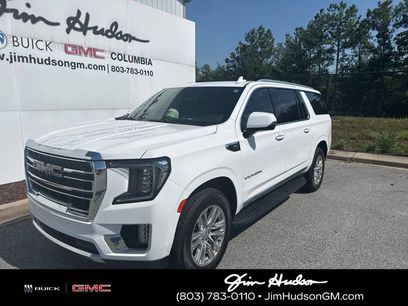 Used 2022 GMC Yukon XL SLT w/ SLT Luxury Package