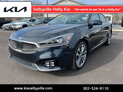 Used 2018 Kia Cadenza Technology w/ Paint Protection Package image 1