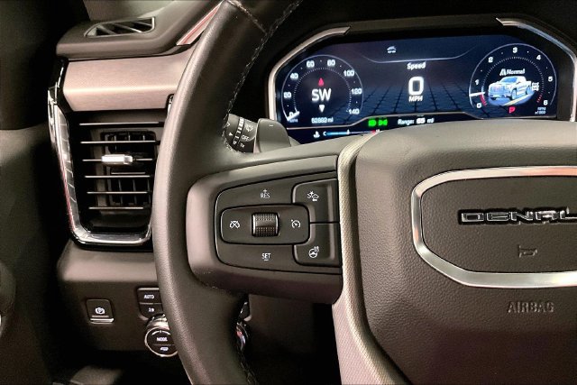 Used 2023 GMC Sierra 1500 Denali w/ Denali Reserve Package AWD/4WD image 28