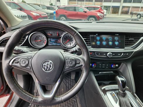 Used 2018 Buick Regal Preferred w/ Driver Confidence Package #1 image 20