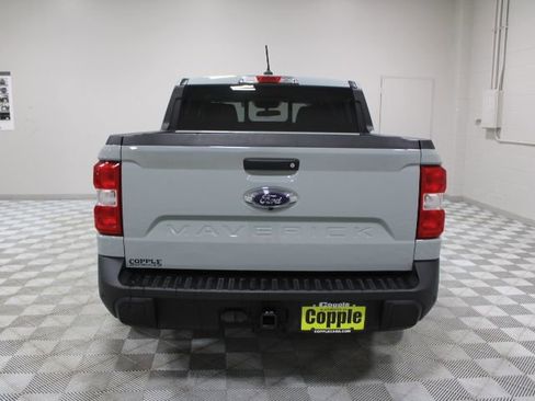 Used 2024 Ford Maverick Lariat w/ FX4 Off-Road Package image 10